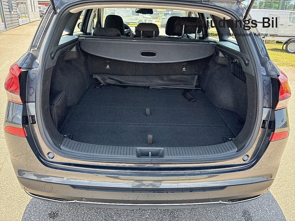 Hyundai i30 2021 - miniatyr 7