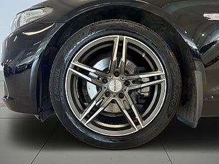 BMW 520d xDrive Touring Aut Drag Mvärm Psens Rattvärme Skinn S&V
