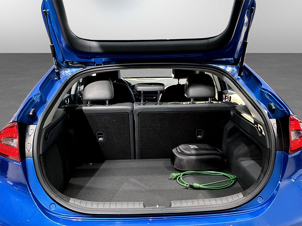 Bild på Hyundai IONIQ PRE Plus PHEV 1.6 164hk Aut INFINITY ELSTOL B-KAMERA