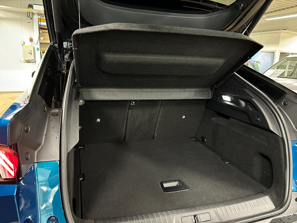 Bild på Peugeot 3008 GT HYBRID 136hk e-DSC 