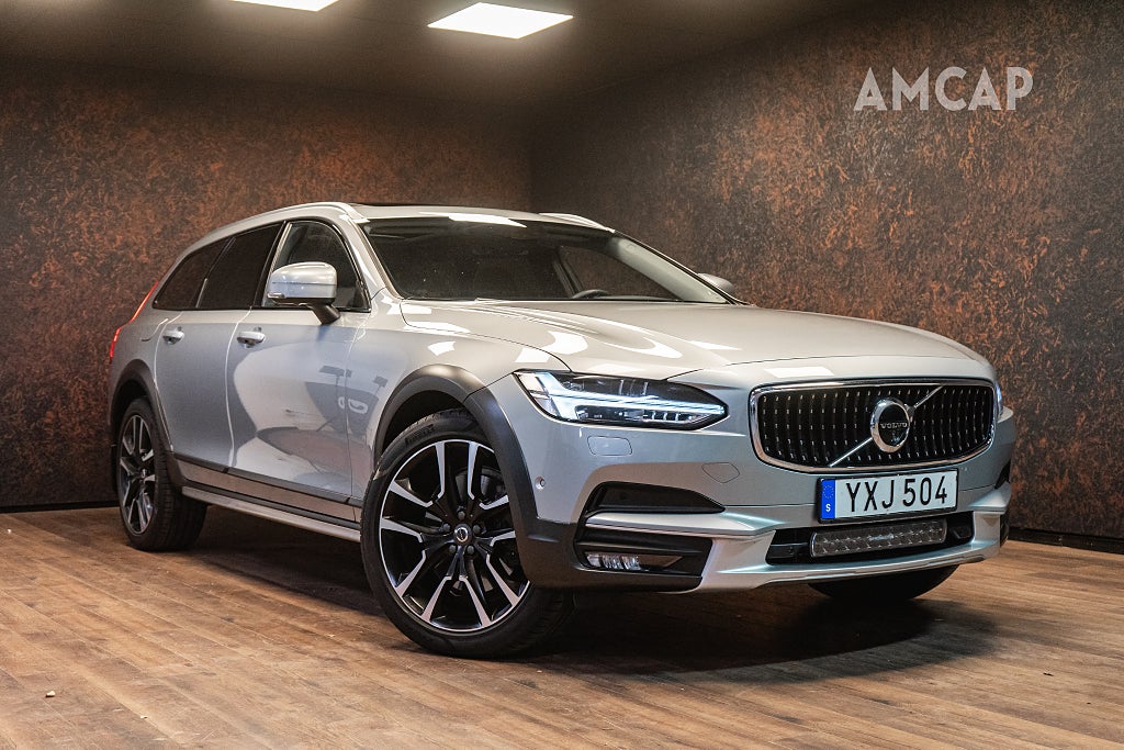 Volvo V90 Cross Country