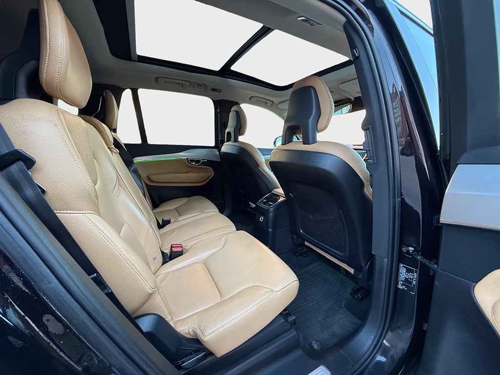 Volvo XC90 T8 TwEn Plugin AWD 407hp Momentum Pano 7sits 2016, bild 26