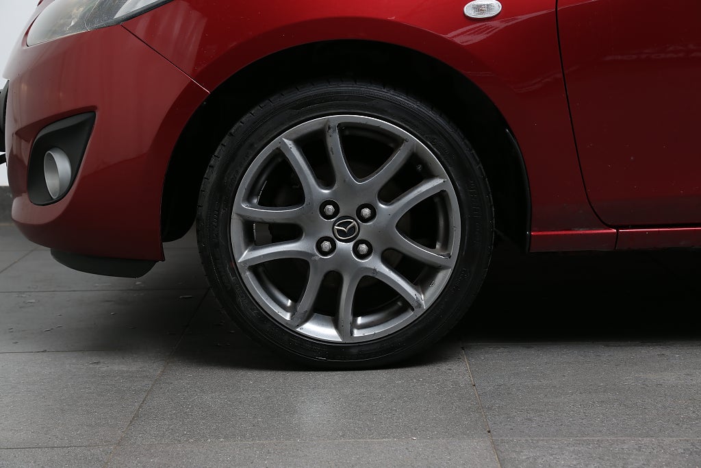 Mazda 2 1,3 84hk Spirit 5-dörrar P-sensor Motorv Nybesikt