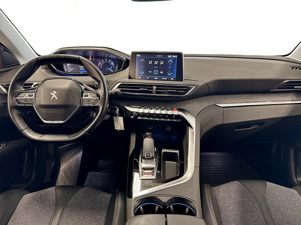 Bild på Peugeot 3008 Allure 1.2 PT 130hk Aut P-SENSORER