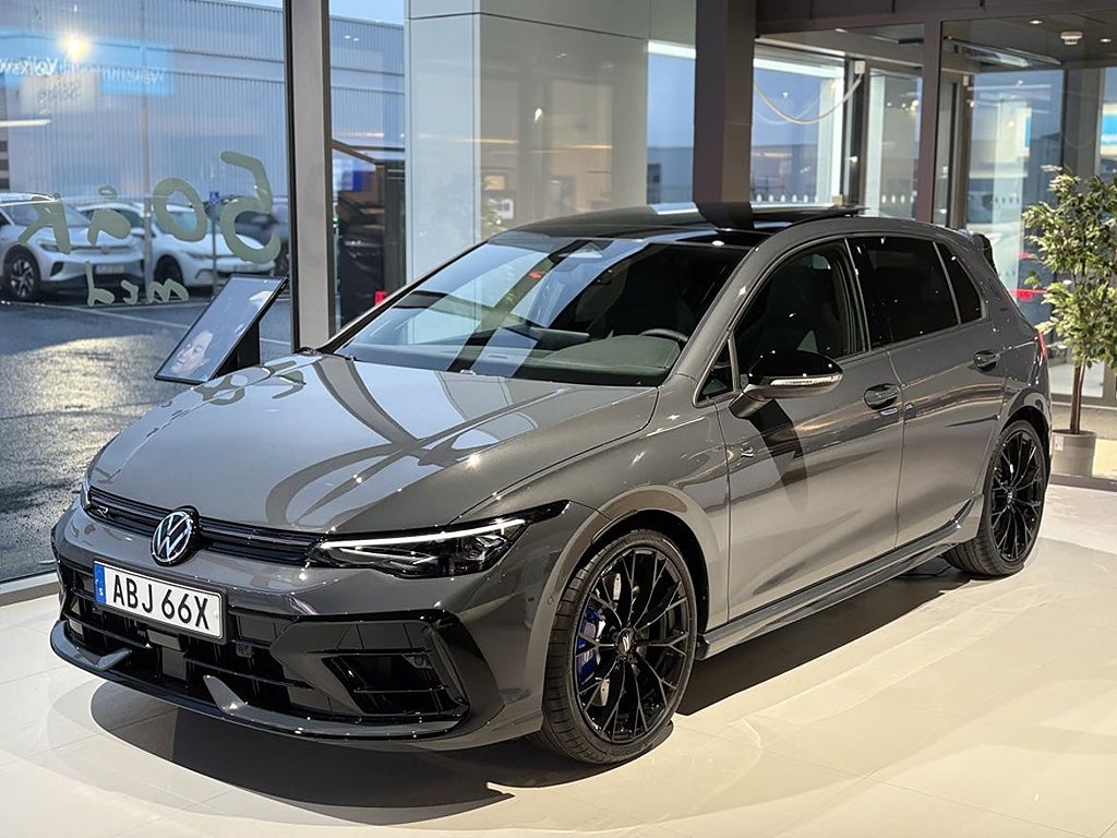 Volkswagen Golf R Performance 333hk *SPEC*