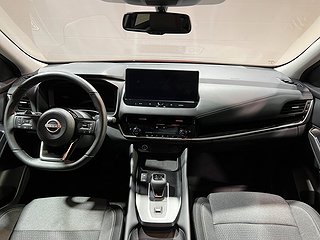 SUV Nissan Qashqai 12 av 25