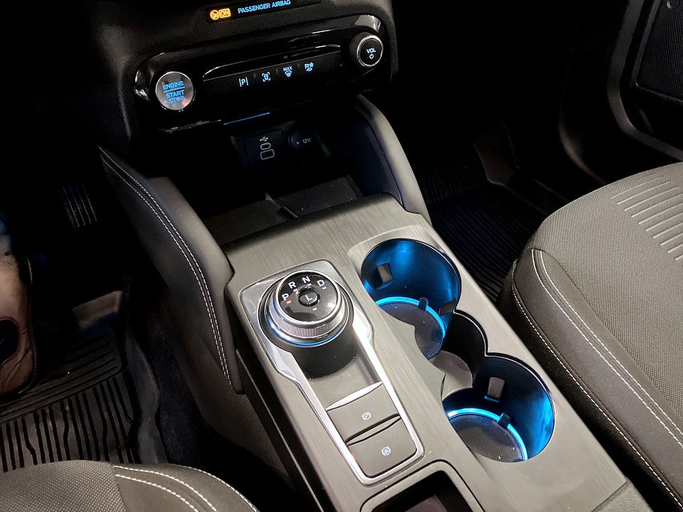 Bild på Ford Kuga Active PHEV 243hk Aut B-KAMERA CARPLAY EN ÄGARE