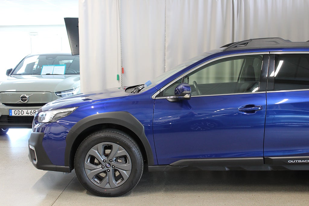 Subaru Outback 2.5 4WD 169HK XFuel Limited, Drag, Skinn, Navi, 3,99%