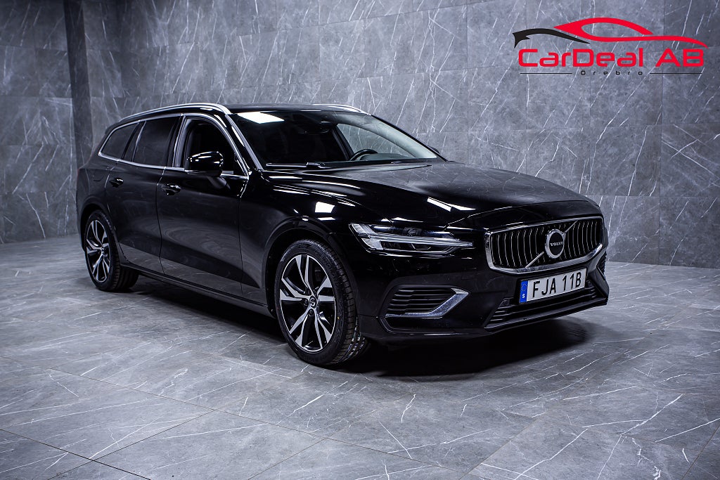Volvo V60 Recharge T6 AWD 350hk Core Bright Kamera CarPlay MOMS