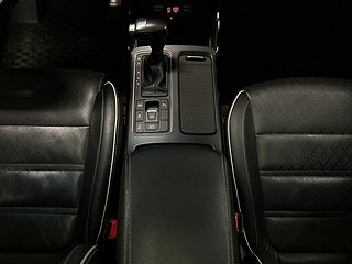 Kia Sorento 2.2 AWD GT 7-sits Kamera/Navi/Pano/Drag/S&V-däck