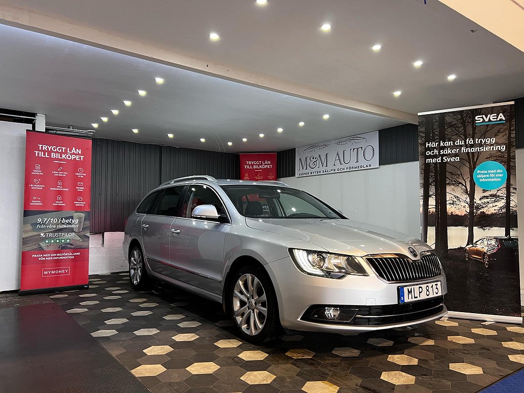 Skoda Superb Kombi 2.0 TDI 4x4 Ambition,Drag,V&S Däck