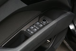 SUV Audi Q4 E-Tron 12 av 26