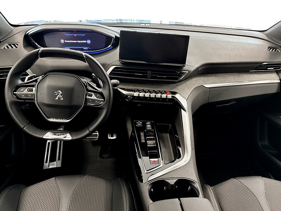 Bild på Peugeot 5008 GT 1.2 PT 130hk Aut KAMPANJ VINTREHJUL INGÅR
