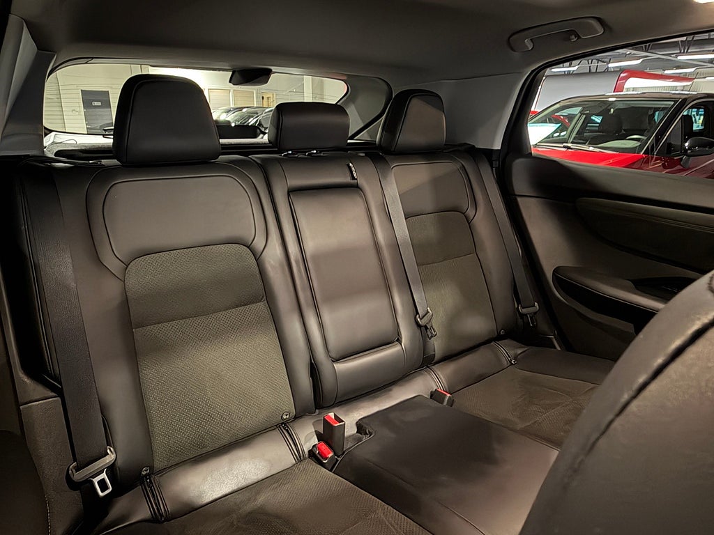 Nissan Ariya 87kwh | EVOLVE | Moms | All utrustning 2023