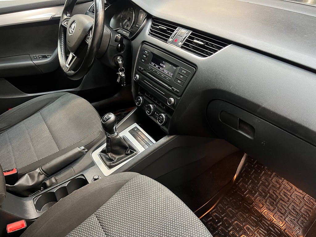 Škoda Octavia Combi 1.2 TSI Manual, 105hp, 2014