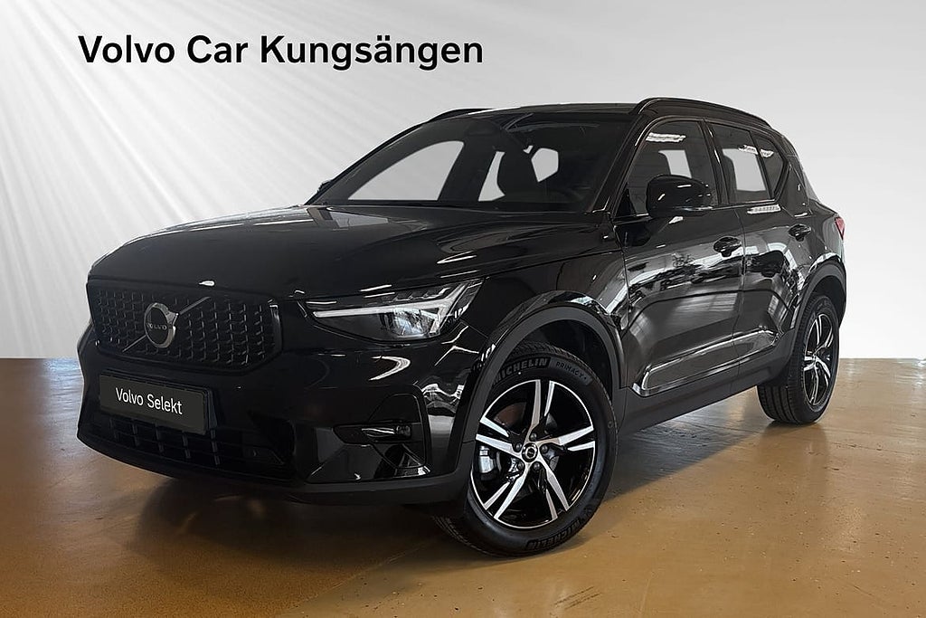 Volvo XC40 B4 FWD Bensin Plus Dark