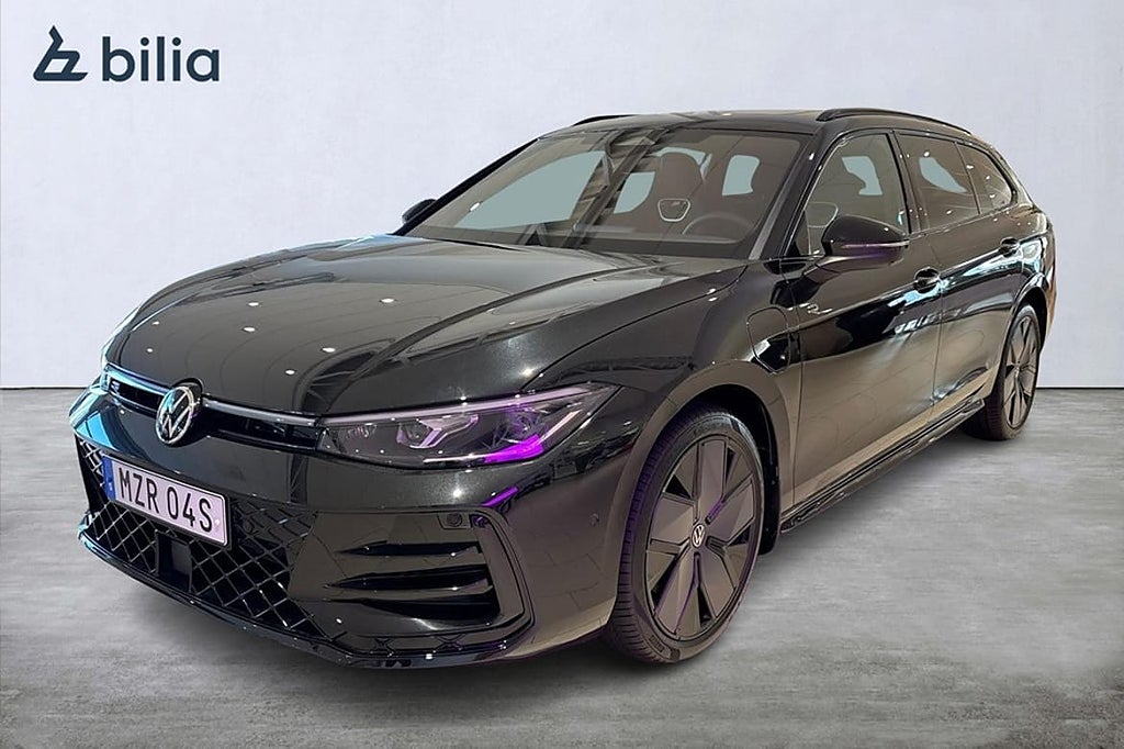 Volkswagen Passat Variant eHybrid 272 DSG6 R-LINE