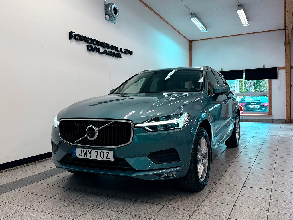 Volvo XC60 B4 AWD Geartronic Momentum Advanced / Pano / Drag /360•