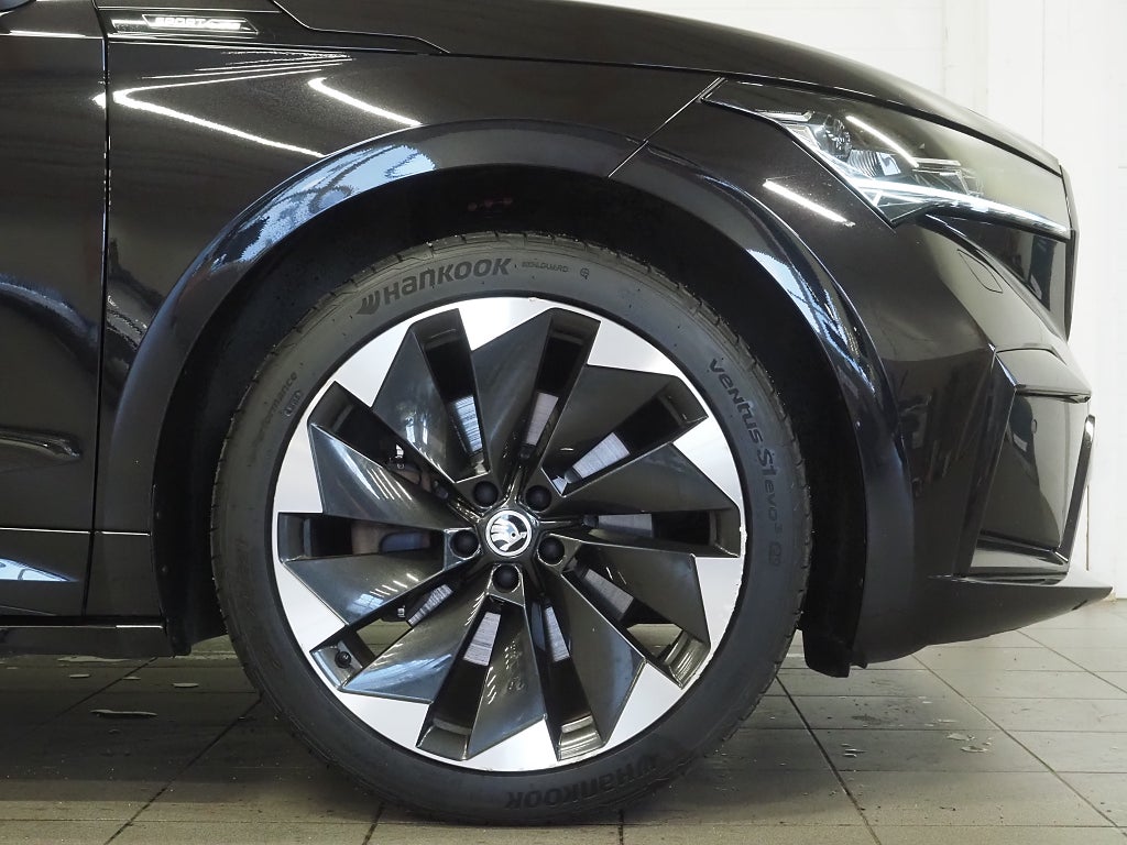 Skoda Enyaq iV 80 204hk Sportline Dragkrok Navi Kamera Keyless 2022