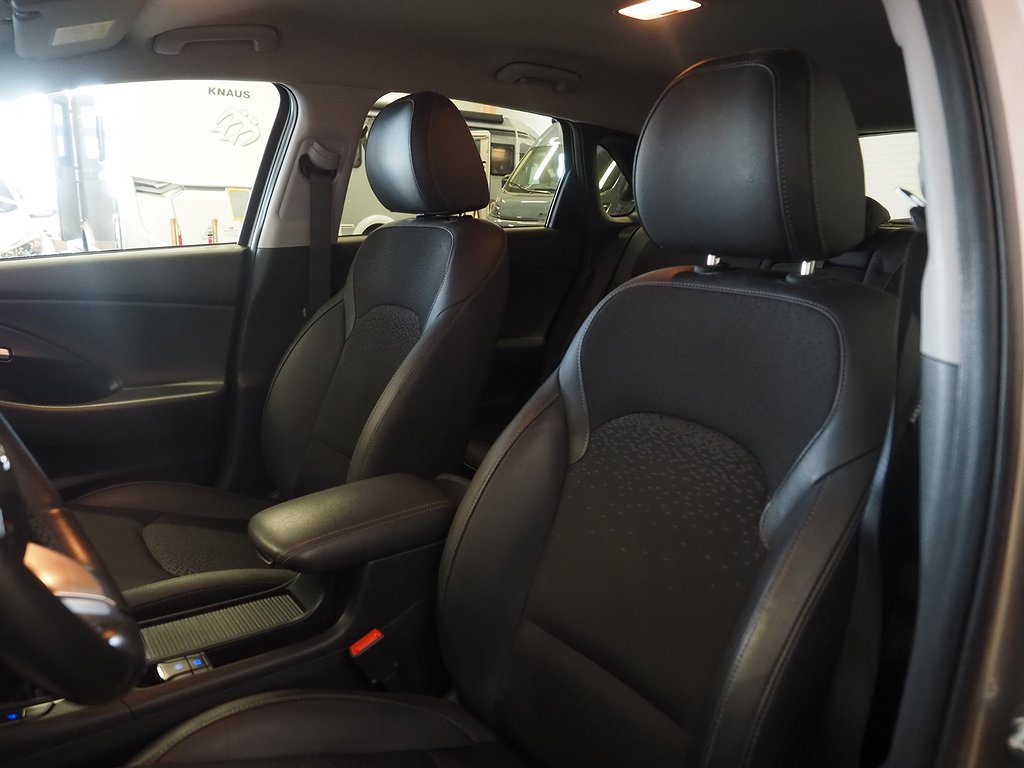 Hyundai i30 1.4 T-GDi 140hk Premium Navi M-Värm Kamera 2018