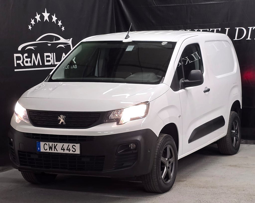 Peugeot Partner Utökad Last, 4WD, CarPlay, P-sens, Värmare, Ny Kamrem!!