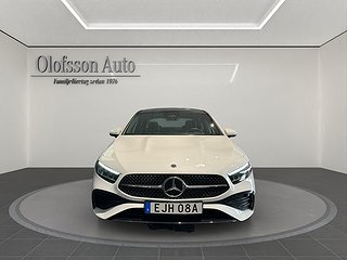 Sedan Mercedes-Benz A 4 av 14