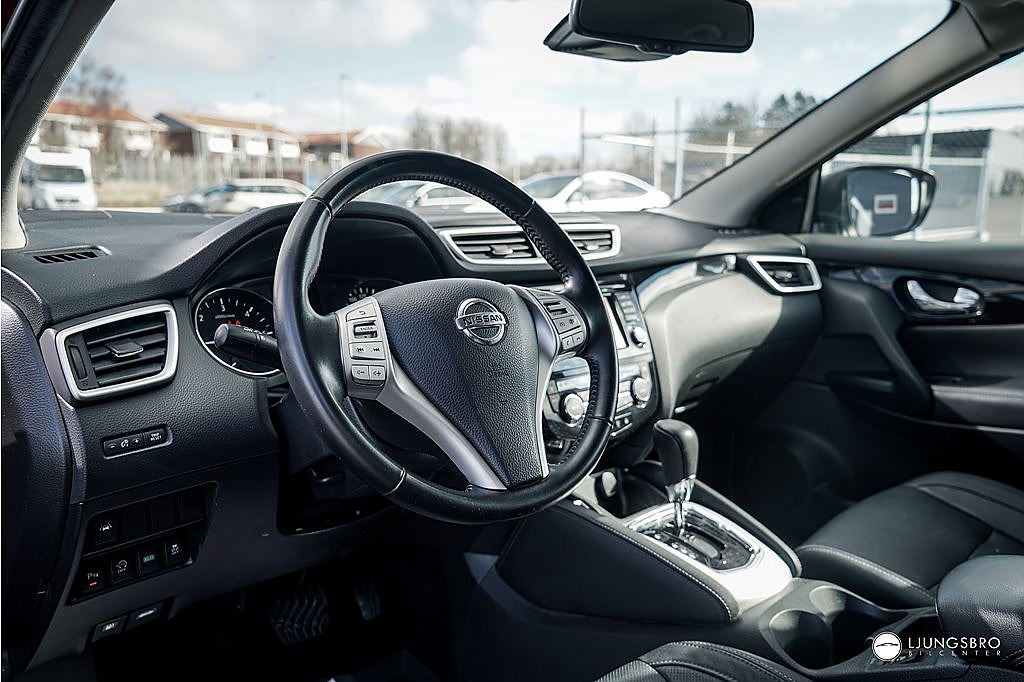 Nissan Qashqai 1.6 dCi 130hk Tekna / 360 / Blis / Navi