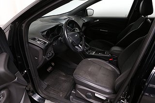 SUV Ford Kuga 9 av 25