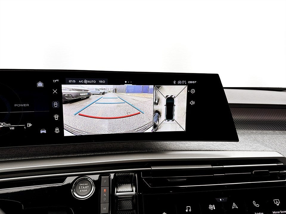 Bild på Peugeot 3008 GT Ultimate 1.2 PT 130hk Aut - B-KAMERA, NAVI