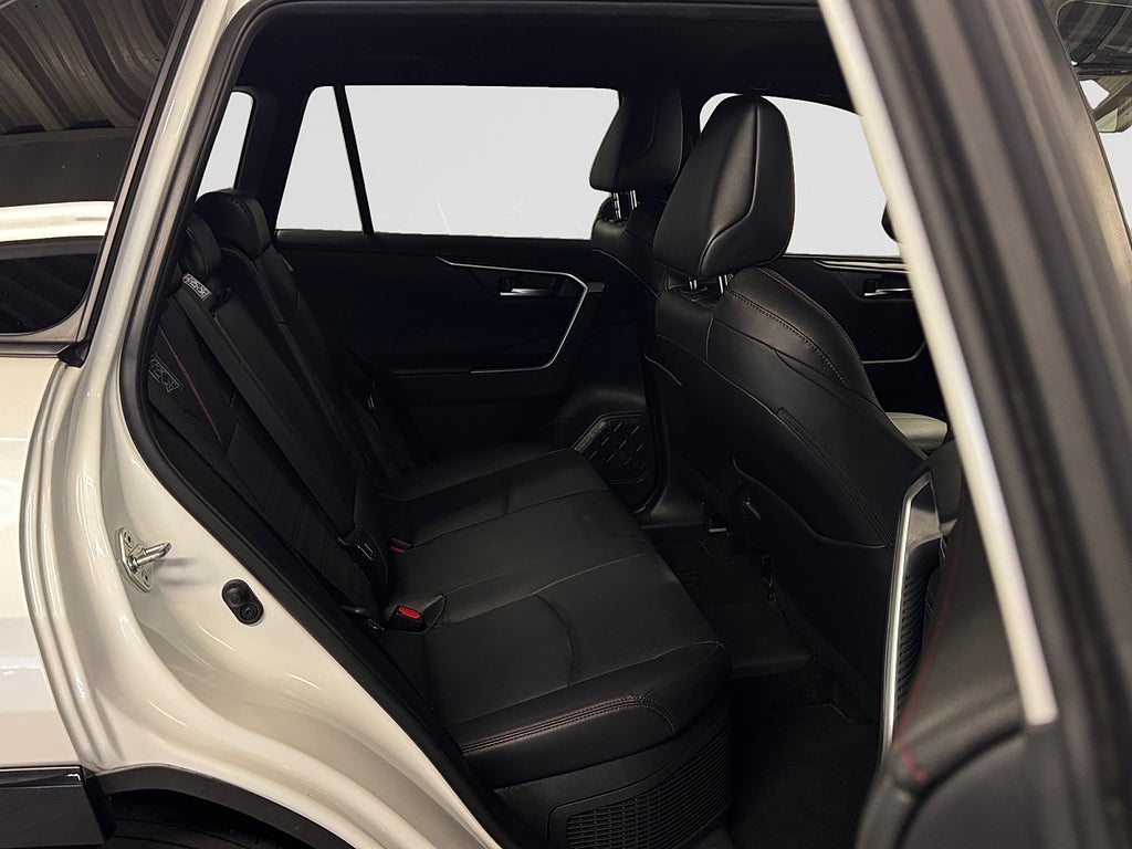 Toyota RAV4 Plug-in Hybrid 306hk Style Premium Drag Förklimatiserin bild 21