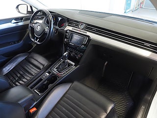 Kombi Volkswagen Passat 11 av 25