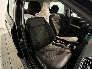 Volkswagen Polo 5-dörrar 1.2 TSI BMT Base Psens S/V-hjul