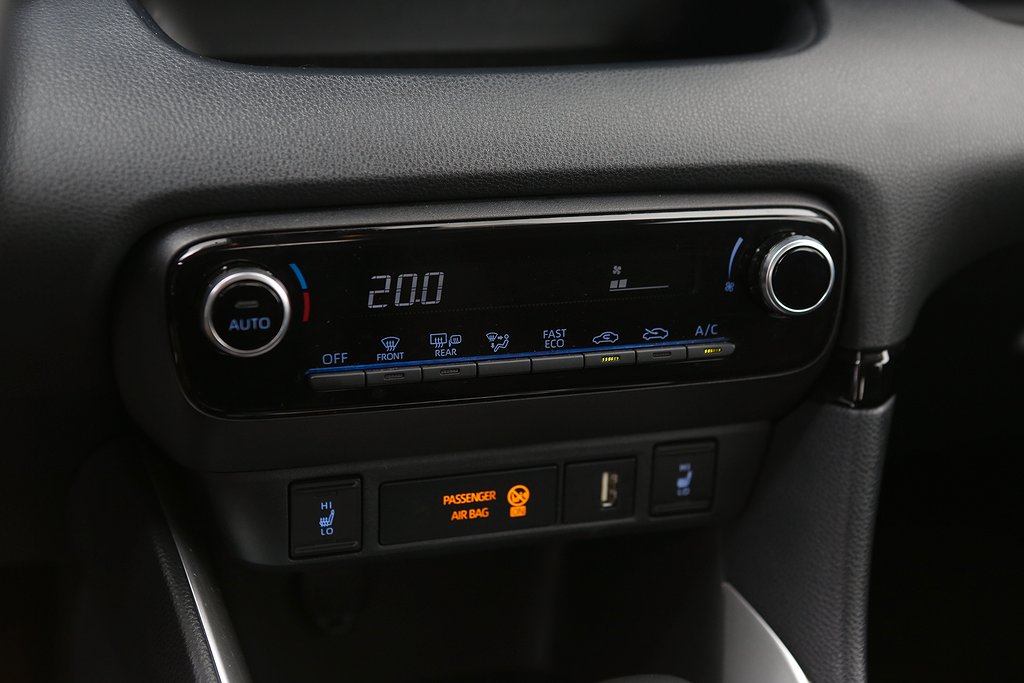 Toyota Yaris 1,5 Hybrid Active Aut 5D Kamera Leasbar 2023