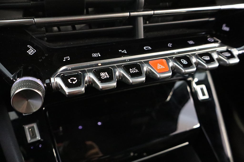 Bild på Peugeot 2008 GT 1.2 PT 130hk Aut - B-KAMERA, CARPLAY, NAV