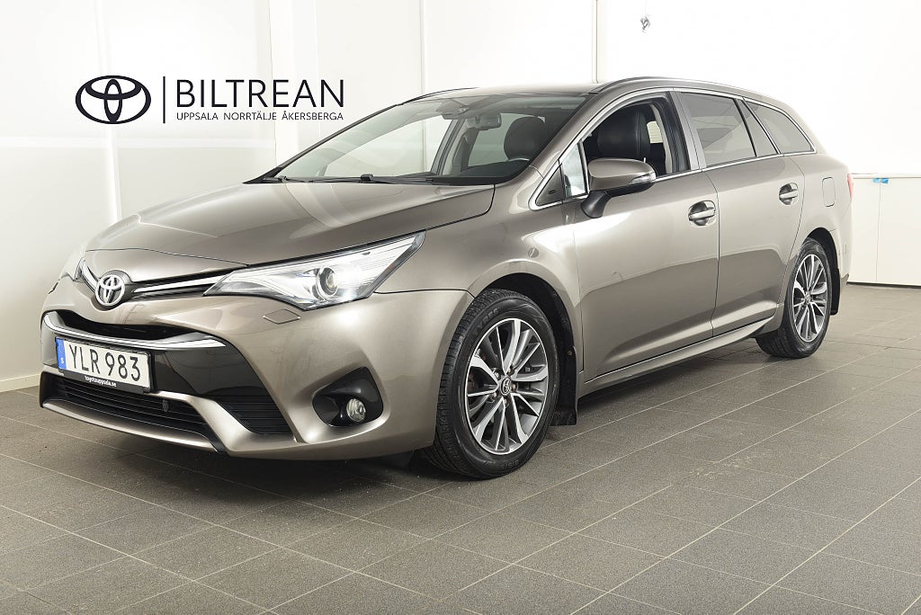 Toyota Avensis Kombi 1.8 Intense Edition Dragkrok M-värmare 