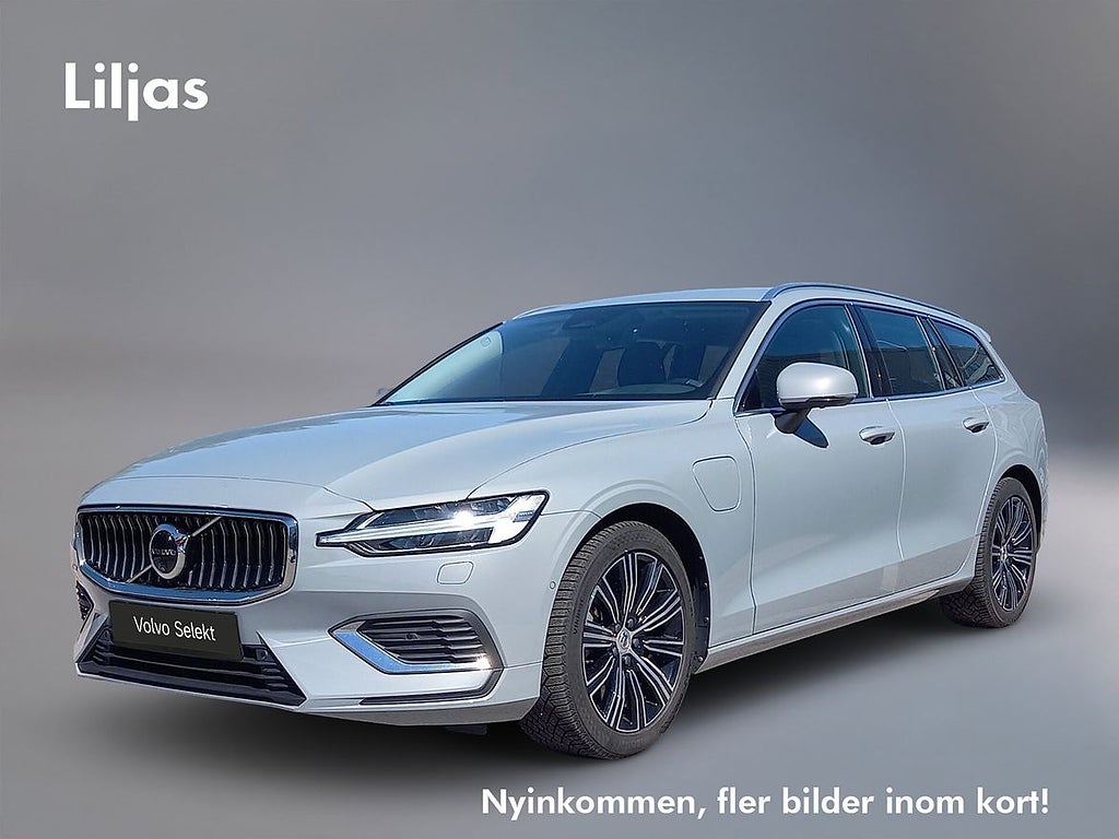 Volvo V60 Recharge T6 AWD Core Bright//Dragkrok//