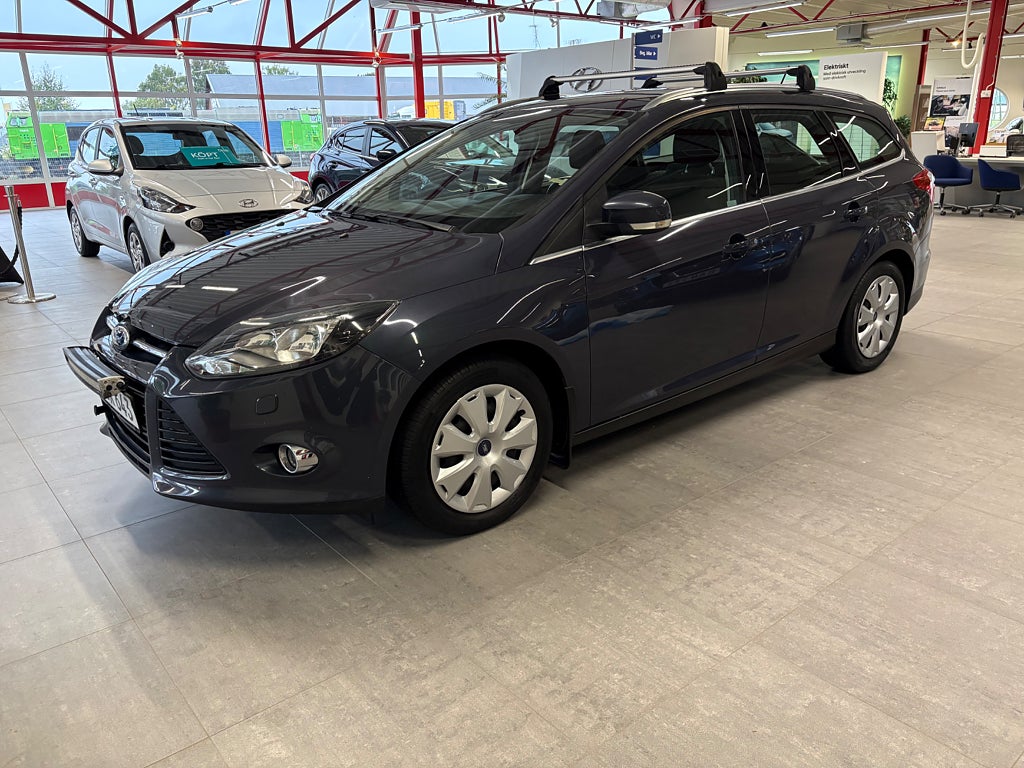 Ford Focus Kombi 1.6 TDCi ECOnetic Titanium Drag värmare ny kamrem