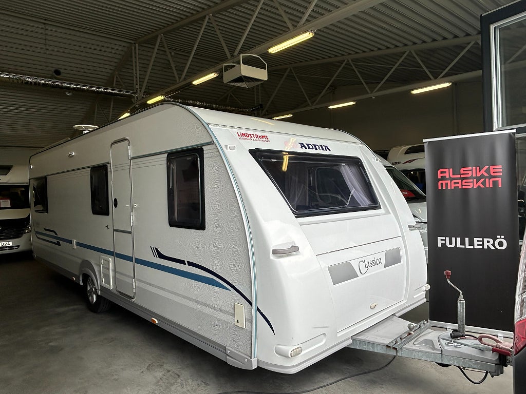Adria Classica 663 UK  / Alde / Ugn / Barnkammare / Förtält 