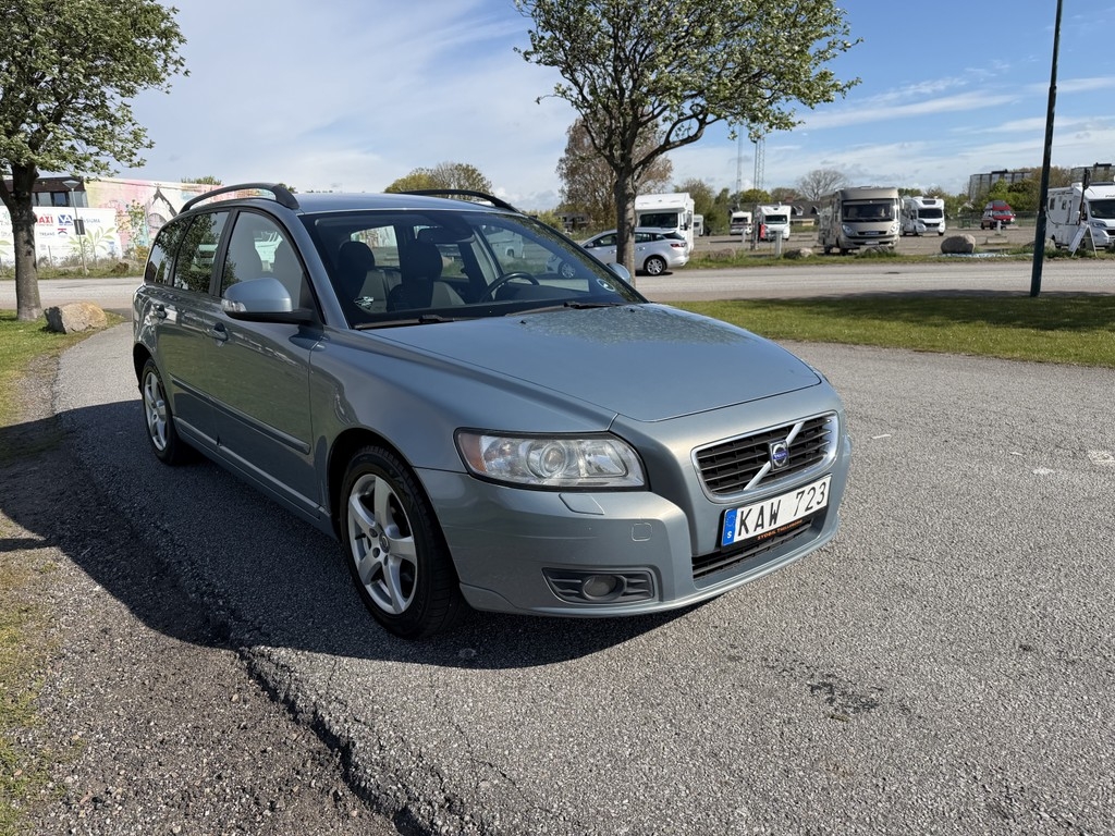 Volvo V50 1.8 Momentum 2010, bild 6/35