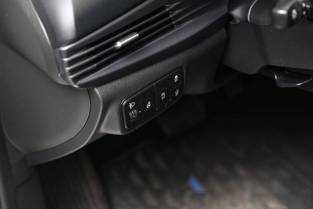 Hyundai i20 1,0 T-GDI 100hk Essential Aut Kamera Motorvärmare