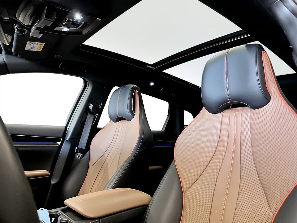 Bild på BYD SEAL U DM-i 1.5 + 18.3kWh 218hk Aut PANO 360° HUD