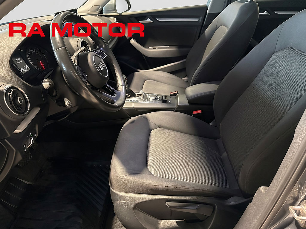 Audi A3 1.5 TFSI 150hk COD S Tronic |Adaptiv|P-sensor|Carplay| 2018