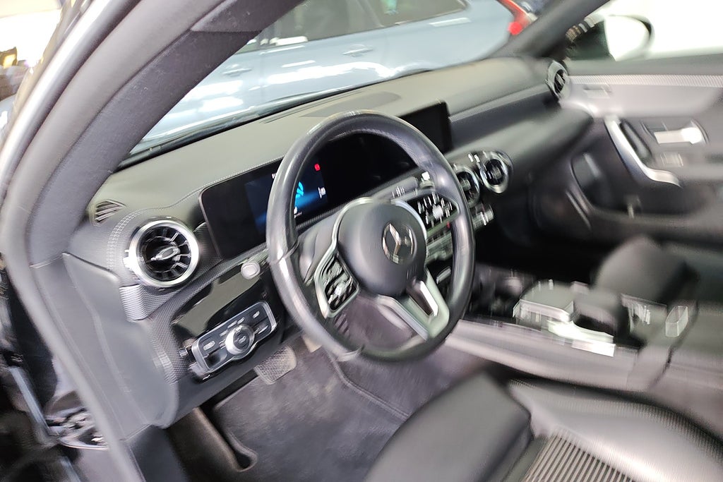 Mercedes-Benz CLA 2021 - miniatyr 10