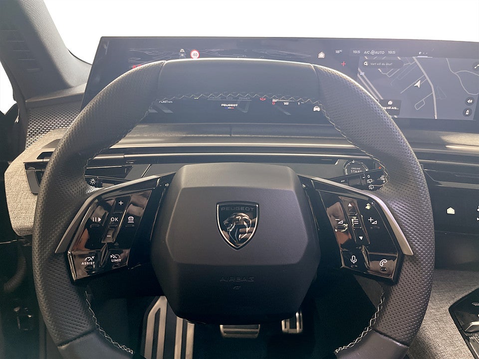 Bild på Peugeot 5008 GT Hybrid 145hk Aut 7-SITS B-KAMERA CARPLAY