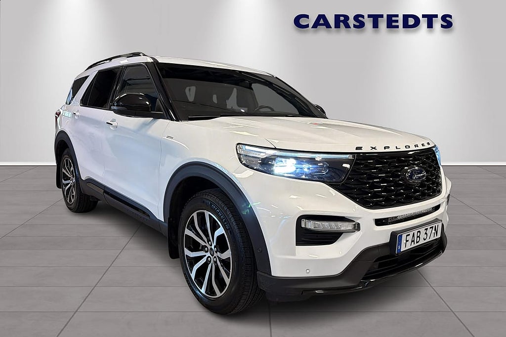 Ford Explorer Plug-In Hybrid 457hk AWD ST-Line 7-sits P-Värm