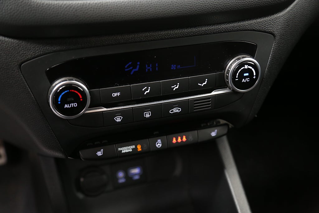 Hyundai i20 Active 1,0 T-GDI blue 100hk Premium