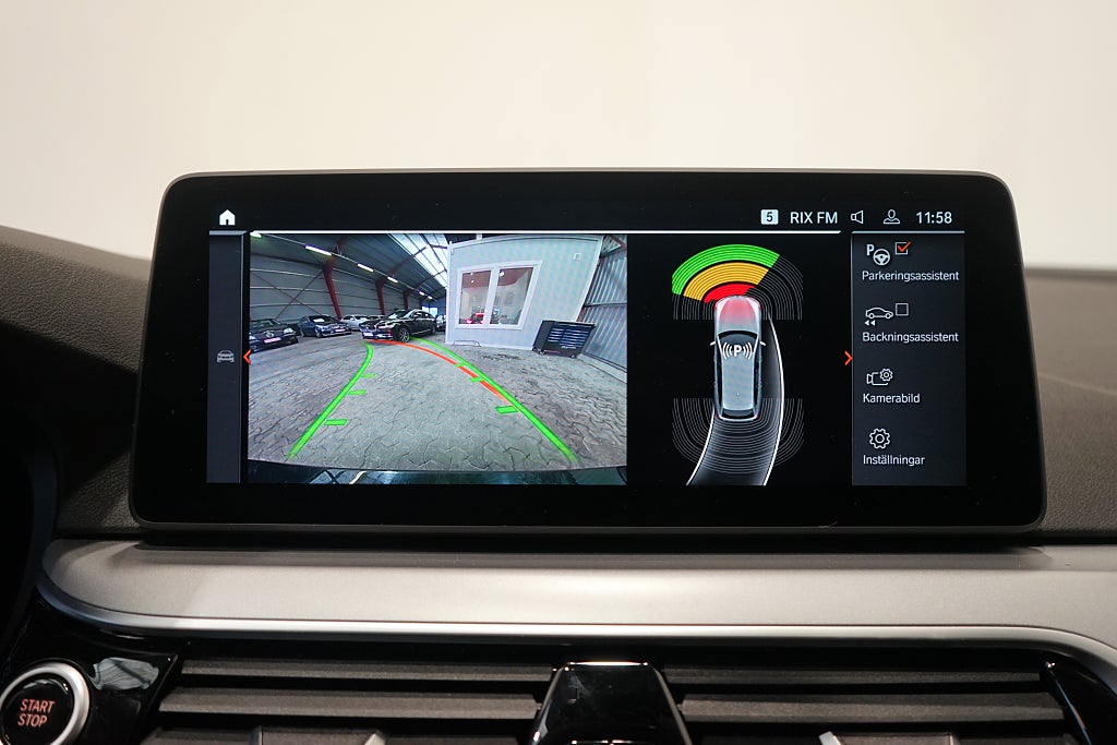 BMW 530e Touring B-kamera Läder Carplay 292hk 4.99% Ränta