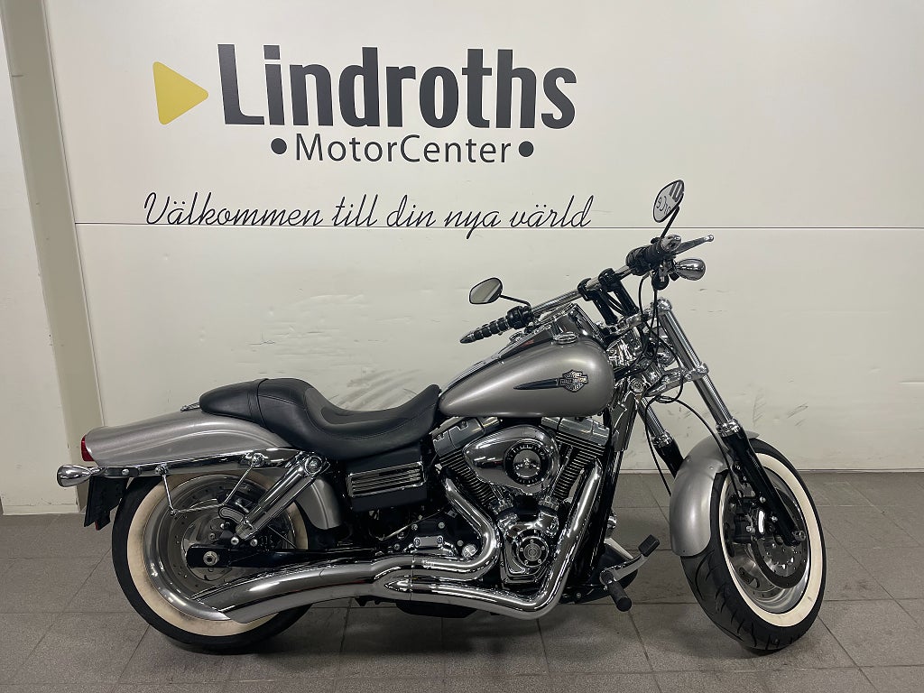 Harley-Davidson Fat Bob Twin Cam  " FRI FRAKT " 