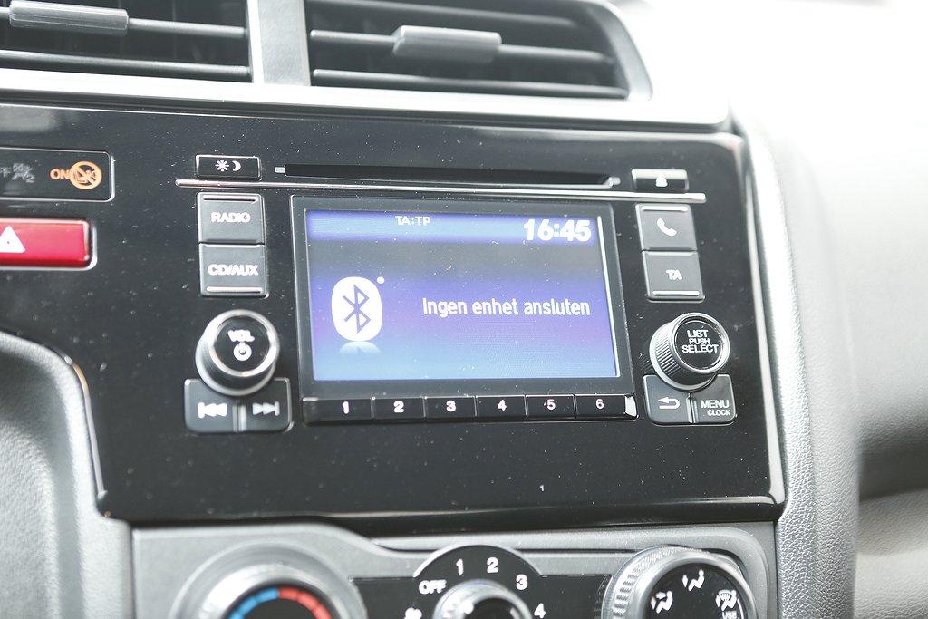 Honda Jazz 1,3 i-VTEC 102hk 5D 1ägare Motorv Dragkrok 2016