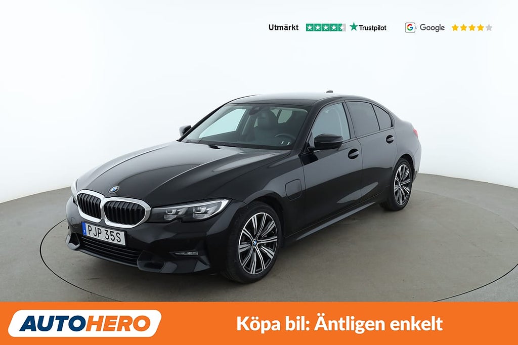 BMW 330e Sport Line / P-Sensor, Navi, Carplay